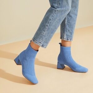 VIVAIA Square Toe Heeled‎ Ankle Boots with Perforated Design Blue EU/35 US/5